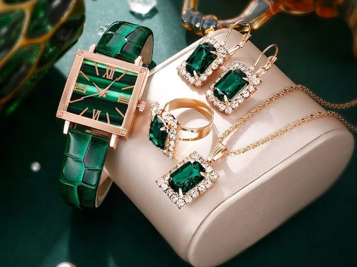 Green Watch & Jewlery Set